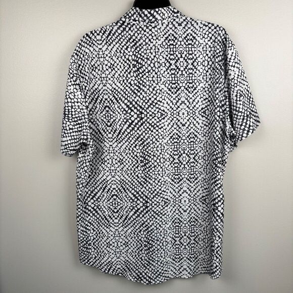 Manfinity button up short sleeve man’s shirt XXL black white geometric pattern - Picture 4 of 8